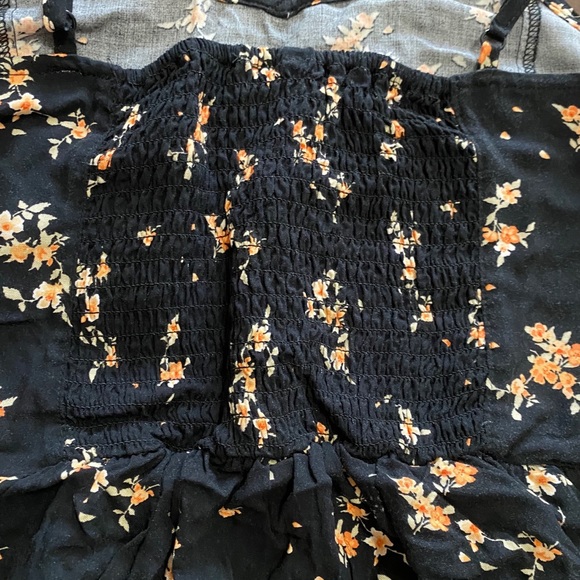 Floral mini dress - Picture 3 of 6